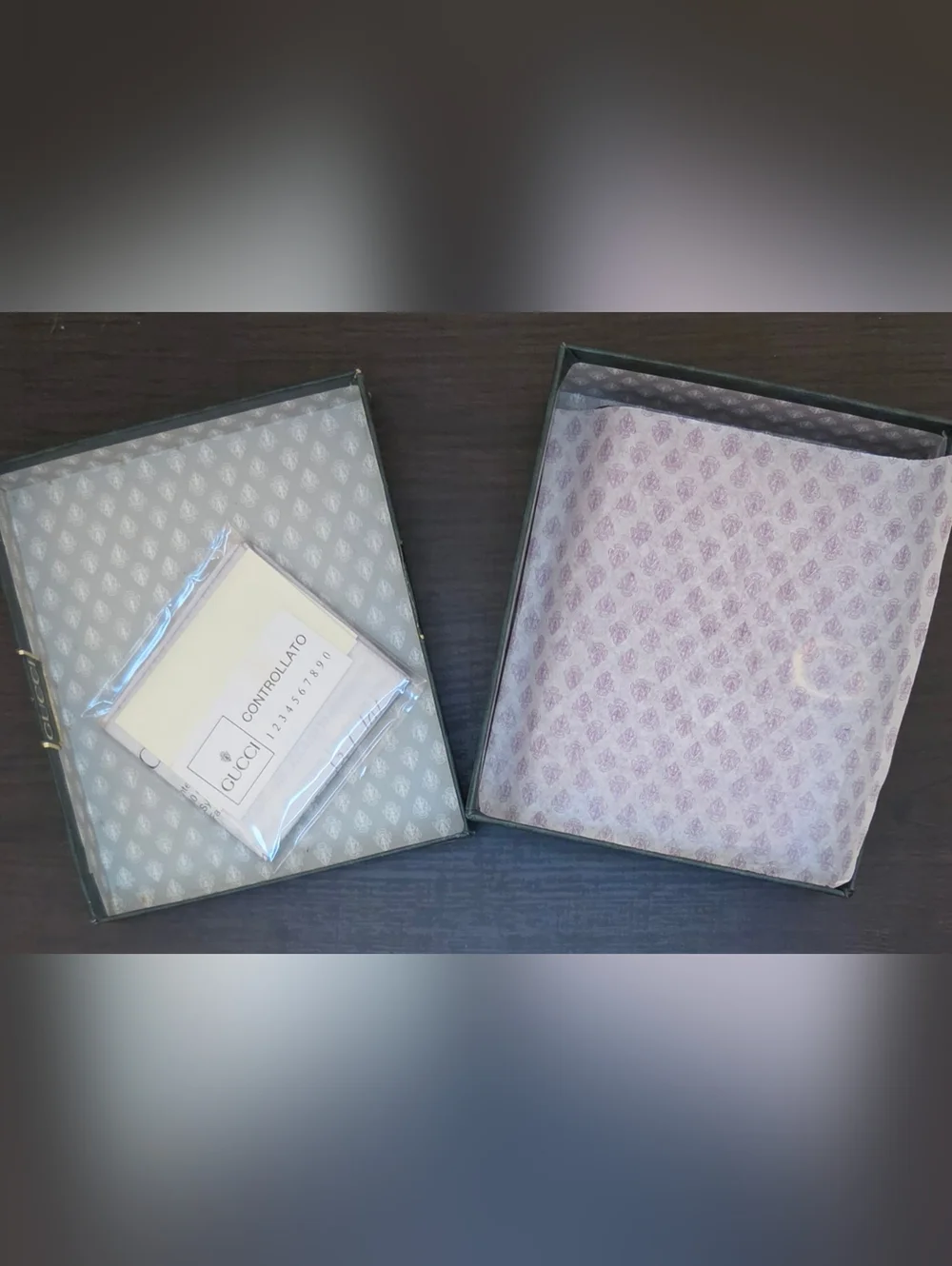 Gucci Red Leather Horsebit Bifold Wallet Vintage 1996 Gold Hardware w/ Box - Picture 15 of 16
